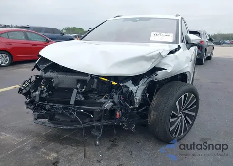 2025 Volkswagen Id.4 Awd Pro from USA, damaged, VIN 1V2DSPE86SC015282